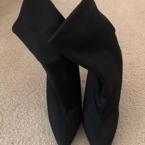 High heels boots